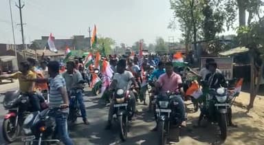 #कांग्रेस के #प्रदेश #अध्यक्ष आदरणीय #राजेश #ठाकुर #ओबीसी #मोर्चा के #प्रदेश #अध्यक्ष श्री #अभिलाष #साहू जी वरिष्ठ नेता अमरिंदर सिंह ,राजकुमार राजू और सुनील सिंह जी के साथ रामगढ़ में जनसंपर्क करते हुए।