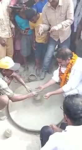 #प्रशांत किशोर जी ने कैसे कुम्हार के घर लगे दीपक बनाने
#पदयात्रा
#अभियान
#सारण_सिवान
#biharnewsheadlines