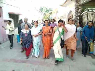 ताड़ीखाना संस्कृत नगरम में अधिकारियों के साथ साफ़ सफाई की स्थिति का स्थलीय निरीक्षण किया
#स्वच्छ_फैजुल्लागंज