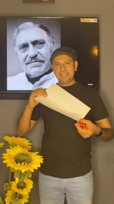 चरखी दादरी: Amrish Puri portrait by paper cutting #amrishpuri