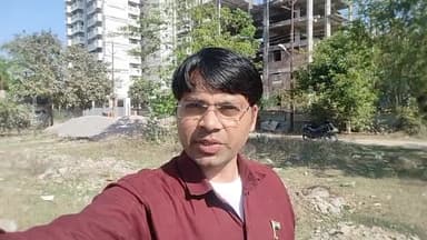 #चोर_चोर_मौसेरे_भाई TAx Tax की है लड़ाई
य आंख मिचौली का खेल है साहब
#बुलडोजर_बिल्डरो पर नही गरीबो की झोपड़ी पर ही चलेगा