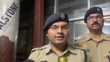 हापुड़ नगर क्षेत्रांतर्गत घर में डकैती की सूचना प्राप्त हुई। उक्त सूचना प्राप्त होने पर #uppolice #hapur #hapurpolice