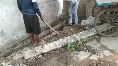 बासोदा: वॉर्ड नंबर 24 के  जागरूक अहिरवार समाज द्वारा चलाया गया स्वच्छता अभियान #swachabharatabhiyan #swachhbharat #swachbharatmi