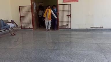 रविवार होते हुए भी #पुलिसप्रशासन स्वास्थ्य विभाग ने #जनसेवक के आग्रह पर 1 बजे पोस्टमार्टम करवाने में #मददगार साबित हुए..