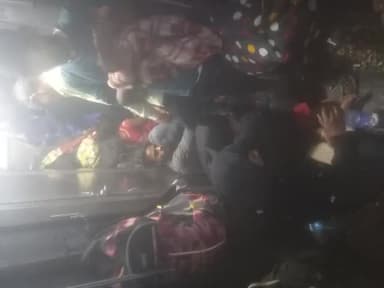 ट्रेन न 15023 yesvantpur express जनरल coch का बुरा हाल महिलाये बैठती है टॉयलेट गेट पर वाह डबल इंजन सरकार#railalway