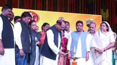 अंबिकापुर: कुदरगढ महोत्सव समापन
#today
#brkingnews
#update
#Surajpur
#chhattisgarhnews