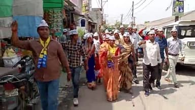 कोल: Aaj nikali gai aam aadmi reali @@#pac bali gali