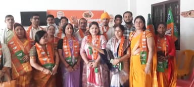 #यशस्वी प्रधानमंत्री नरेन्द्र मोदी के मन की बात कार्यक्रम के 100 एपिसोड को लोगो ने उत्सवी माहौल मे सुना गया भभुआ विधानसभ