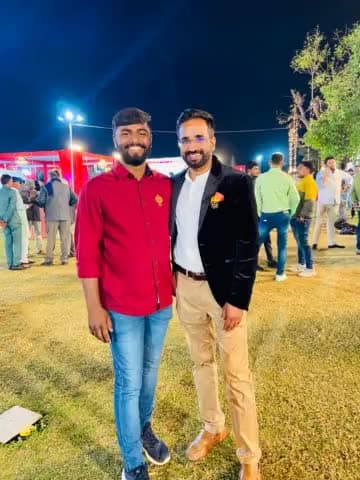 Follow @siddharthsoni_inc
#siddharthsoni #chittorgarh #chittor #udaipur #udaipurdiaries #udaipurcongress