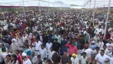 अध्यादेश के खिलाफ दिल्ली के रामलीला मैदान में लोगों का जनसैलाब
#Youtub:-A82news