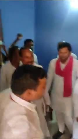 भीषण_गर्मी_में_भी_लगा_रहा_जमावड़ा
18 जून #बिहार_के #खगड़िया में भागीदारी पार्टी सम्मेलन को संबोधित किया