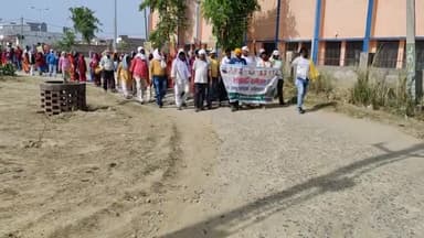 'सेवा सुशासन और गरीब कल्याण' के 9 वर्ष पूर्ण होने उपलक्ष्य में
हुसैनाबाद विधानसभा में आयोजित विशेष #जनसंपर्क_अभियान एवं #लाभार्थी_सम्मेलन में सैंकड़ों महिला व पुरुष लाभान्वित के साथ सम्मिलित हुआ।