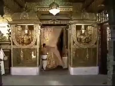 ऊँ श्री तिरूपति बालाजी की Live दर्शन 🙏
#जय #बाला #जी #महाराज 🙏
#God #Balaji #Venkateswara #live