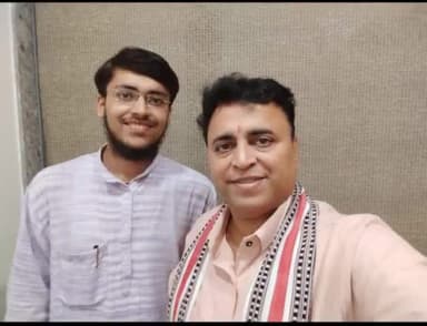 भाजपा के राष्ट्रीय सचिव आदरणीय श्री सुनील देवधर जी के साथ भाजपा नेता अविरल मलिक ने राजनैतिक विषयों पर चर्चा की| #selfie