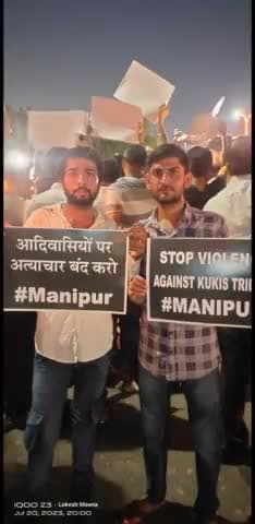 मणिपुर के आदिवासी कुकी समुदाय के समर्थन में आज जयपुर में आवाज़ कैंडल मार्च का आयोजन किया और आवाज़ बुलंद की..! जोहार.!
#आदिवासी_बचाओ #TribalLivesMatter #Manipur #ManipurBurning