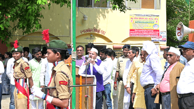 कुलपति, वीर कुंवर सिंह विश्वविद्यालय, आरा, भोजपुर झंडा तोलन के बाद छात्रों और शिक्षकों को एक नए संदेश देते हुए।
#vksu