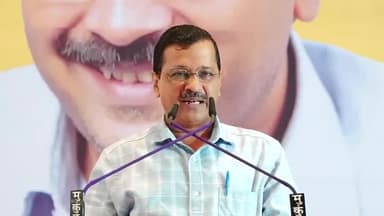 जो Arvind Kejriwal जी सालों से कहते आ रहे है, वो बात आज #Jawaan फिल्म में SRK ने भी कह डाली
Jawaan का डायलॉग: