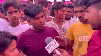 #Ca_Mukhtiyar_Ahmed को झजपुरी में 2 लाख़ 72 हज़ार की माला और चाँदी का मुकुट पहनाया लोगों ने चुनाव #Ca_Mukhtiyar_Ahmed #झंजपुरी #माला #मुकुट