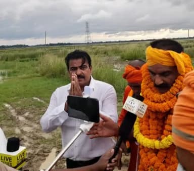 4/10/2023 #DarbhangaAIIMS
#AnsanForDarbhangaAIIMS
Bhartiya Janata Party - BJP
BJP Bihar Gopal Jee Thakur
आज अनिश्चितकाल अंश सांसद दरभंगा गोपाल जी ठाकुर जी ने समाप्त किया एम्स बनग