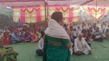 कटंगी विधानसभा कांग्रेस के पठार क्षेत्र महकेपार में हुआ कार्यकर्ता सम्मेलन में एक सुर में स्थानीय प्रत्याशी की उठी मांग।
#_केसर_बिसेन