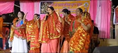 रांगनी सिंह पहुंची घनुवाडीह दुर्गा पूजा समिति #दुर्गापुर द्वारा आयोजित दुर्गा पूजा में #सम्मिलित👇