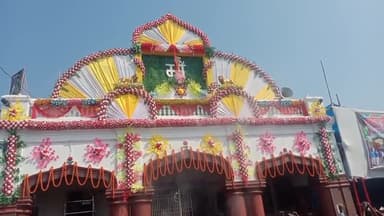 गिधौर: #महाअष्टमी पर गिद्धौर में श्रद्धालुओं की उमड़ी भीड़
