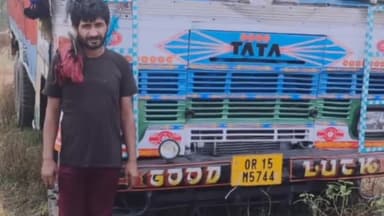 ଲଖନପୁର: ଚୋରା କୋଇଲା ଚାଲାଣ ବେଳେ ଲଖନପୁର ନିକଟରୁ ୨ କୋଇଲା ବୋଝେଇ ଟ୍ରକକୁ ଜବତ କଲା ପୋଲିସ, ଜଣେ ଗିରଫ