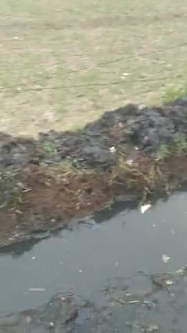 ग्राम रेसरा मैं रास्ता बहुत ज्यादा खराब है इसकी शिकायत गांव के परिजन कई बार कर चुके हैं । #cmyogiadiyanath #dmaligarh