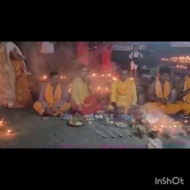 #कार्तिक_पूर्णिमा के शुभ अवसर पर #गंगा_समग्र के कार्यकर्ताओं ने #काढ़ागोला_घाट पर गंगा पूजन,आरती कर #देव_दीवाली मनाया।