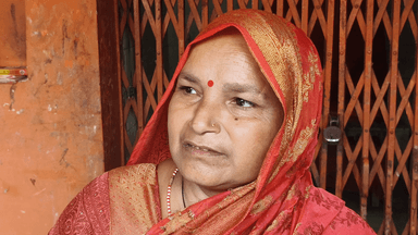 मिर्ज़ापुर: मजदूर अखिलेश की मं#कर रही है 18 दिन से पूजा