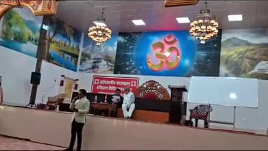 #रेड_क्रॉस_सोसायटी #अंतरसंभागीय JRC #काउंसलर प्रशिक्षण अमरकंटक के सांस्कृतिक कार्यक्रम में प्रस्तुति देते आदरणीय श्री धीरेन्द्र सोनवानी जी @sushilsonkar95