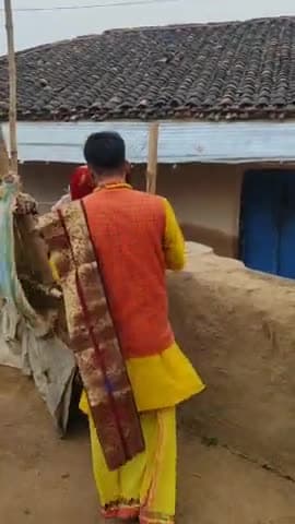 सिरमौर: जय श्री राम 🙏
पावन अयोध्या धाम से आरंभ हुई अक्षत कलश यात्रा में आज #सिरमौर विधानसभा विन्ध्य के प्राचिन सिद्ध पीठ सन्त