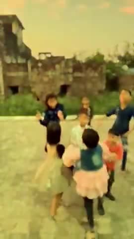 ME NIKLA GADI LEKAR
#instadaily
#viral
#dancevideos
#dancersofinstagram
#dancelover #challengeaccepted
