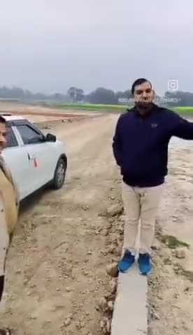 आज दिनांक 21/01/2024 को
जनपद -: #वाराणसी के #पिण्डरा मे
#साईट का #विजिट कराते हुए ,....
बहुत ही #जबरदस्त_लोकेशन
बाबतपुर एयर पोर्ट से थोड़ी ही दूर पर
#आवासीय #प्लाट लेने के लिए #सम्पर्क करें...
