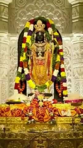 सदियों की प्रतीक्षा के बाद हमारे राम आ गए...
#Maharashtra #RamMandirPranPrathistha #RamLallaVirajman #राम_का_भव्य_धाम #जय_सियाराम #DevendraFadnavis