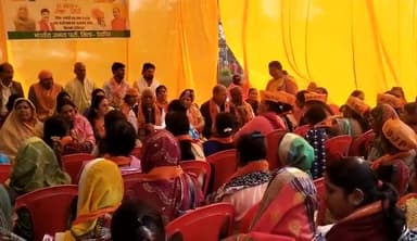 #भाजपा #महिला #मोर्चा ने आयोजित किया #चाय_पर_चर्चा, #प्रभारी_मंत्री और #सांसद हुये शामिल।