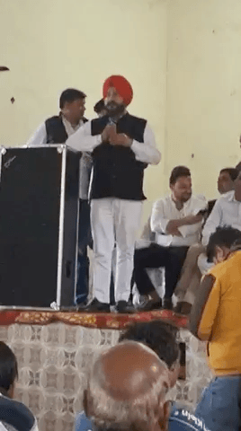 #आप नेता एडवोकेट करमवीर बुटर ने #हलकारादौर निवासियों से कुरूक्षेतर लोकसभा से INDIA गठबंधन के डाँ शुशील गुपता जी को जिताने की अपील #यमुनानगर #हरियाणा #आमआदमी पारटी