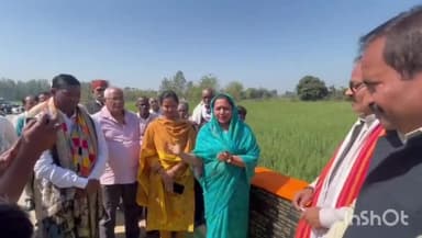 #नपाध्यक्ष अलका सिंह ने बोडिया में किया 14 #लाख की #लागत से बनी #सड़क का #लोकार्पण ।