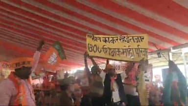 #69000_शिक्षक_भर्ती_आरक्षण_घोटाला
आज अंबेडकरनगर में माननीय योगी आदित्यनाथ जी की रैली में पहुंचे 6800चयनित शिक्षक ,न्याय की लगाई गुहार
आप अपने वचन को भूले है हम नही
जहां जहां आप जाओगे वहां वहां हम सबको पाओगे 🙏🙏
#दलित_पिछड़ा_विरोधी_BJP