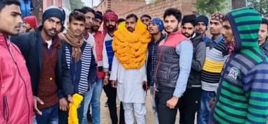 #सिर्फ़_इच्छा_करने_से_कुछ_नहीं #बदलता....
#फैसले_करने_से_थोड़ा_बहुत #बदलाव_आता है...!
#पर_मज़बूत_इरादा_और_ठोस #कदम_सब_कुछ_बदल_देते_हैं....!
#बृजेश_प्रजापति(#प्रदेश_सचिव) INC