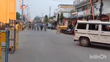 गीदम: दन्तेवाडा में पुलिस व प्रशासन ने निकाला फ्लैग मार्च, लोकसभा चुनाव को लेकर शांति बनाए रखने की गई अपील
