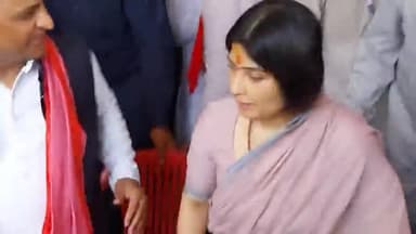 गुलशन दे शाक्य सपा में शामिल
#मैनपुरी #आगरा #कन्नौज #लखनऊ #नोएडा #मेरठ #एटा #इटावा #कानपुर #गुरसहायगंज #सैफई #फिरोजाबाद