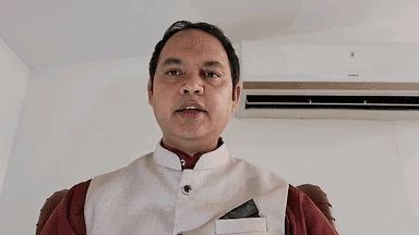 Delhi Minister #SaurabhBhardwaj & #AtishiMarlena are spreading #Fakenews about #ArvindKejriwal's health in #TiharJail
Why?? Since AK took thier name as Contact Person of #VijayNair!