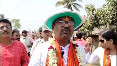 গোঘাট ২: শ্রীরামকৃষ্ণদেব মিতালীবাগকে প্রার্থী করেছেন বলেনতৃণমূলনেতা চটিথেকে প্রতিক্রিয়াদিলেন আরামবাগলোকসভা কেন্দ্রেরBJPপ্রার্থী।