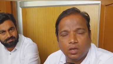 ବାସୁଦେବପୁର: କପାଗଡ଼ିଆ ଠାରେ ସରକାରୀ କାର୍ଯ୍ଯର ବିଲ ନମିଳିବାରୁ ବିଡ଼ିଓଙ୍କ କାର୍ଯ୍ୟାଳୟ ସମ୍ମୁଖରେ ଧାରଣାରେ ବସିଲେ ଗ୍ରାମବାସୀ