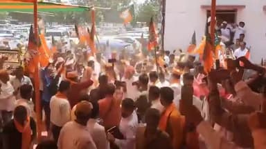 उजियारपुर में नामांकन एवं आशीर्वाद सभा केंद्रीय गृह राज्य मंत्री श्री नित्यानंद राय जी का भव्य स्वागत उजियारपुर लोकसभा।
#ModiKaParivar
#AbkiBaar400Paar