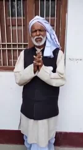 सभी देशवासियों के मजदूर को #मजदूर_दिवस पर बधाई देते हुए- भ्रष्ट पार्टी पर बरसें Aam Aadmi Party के संस्थापक सदस्य👍
