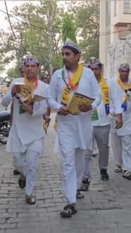 हरियाणा के लाल ने एक मौका केजरीवाल ने आम आदमी पार्टी बरोदा विधानसभा के कार्यकर्ताओं ने पुंडरी विधानसभा में जाकर कुरुक्षेत्र के आम आदमी पार्टी के उम्मीदवार डॉक्टर सुशील गुप्ता के लिए वोट मांगे।
#संविधान_बचाओ_तानाशाही_हटाओ