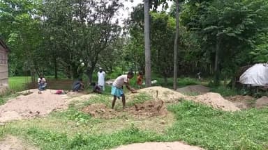 हैदरी मदिना मस्जिद जानकीनगर माधोपुर मलिनिया मेजरगंज
चांदा कि जरुरत है