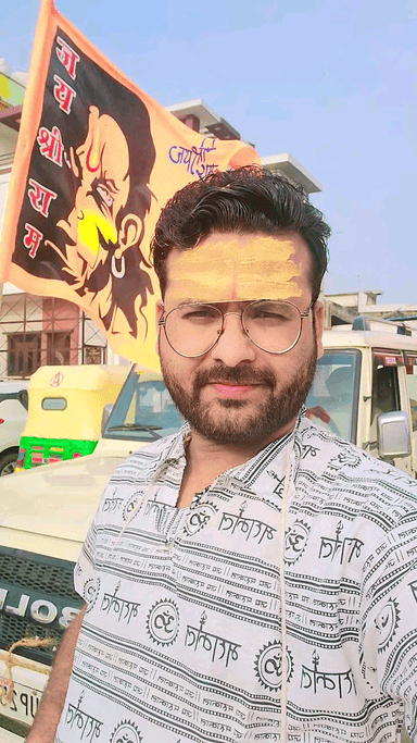 राष्ट्रीय कवि गोपाल पाठक ने गढ़ मुक्तेश्वर से कांवड लाए
#kavigopalpathak #kawad #kawadiya